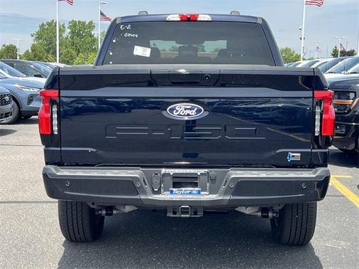 2025 Ford F-150 Lightning Flash