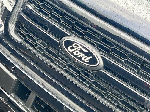 Antimatter Blue Metallic 2026 Ford F-150 Lariat