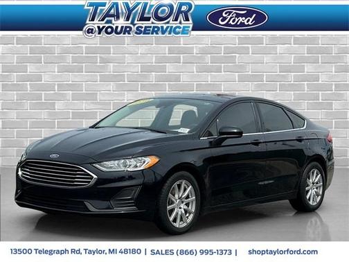 2020 Ford Fusion SE