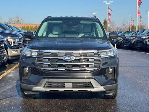 2026 Ford Explorer Active w/100A Pkg