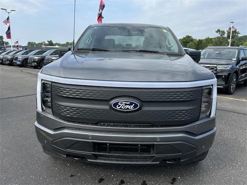2025 Ford F-150 Lightning Flash