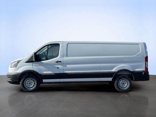 Oxford White 2026 Ford Transit-250 Base