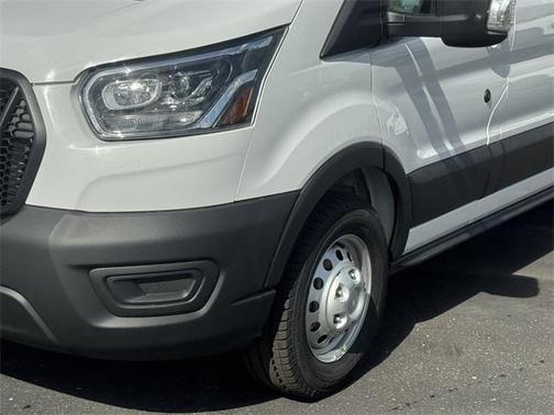 2025 Ford Transit-350 148 WB Medium Roof Cargo