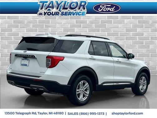 2023 Ford Explorer XLT