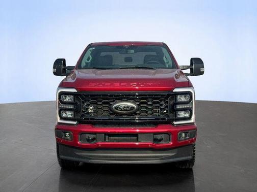 Ruby Red Metallic Tinted Clearcoat 2026 Ford F-350 Lariat Super Duty