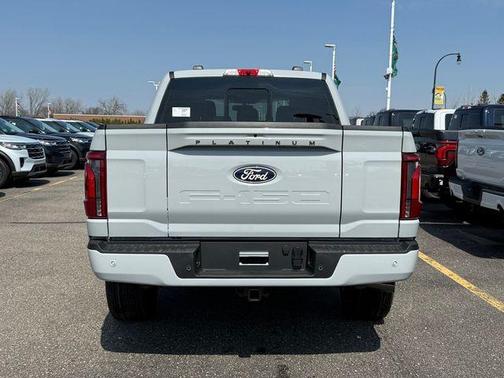Avalanche 2026 Ford F-150 Platinum