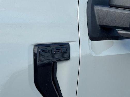 Avalanche 2026 Ford F-150 XLT