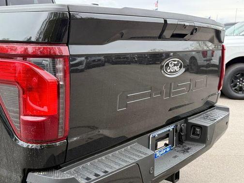 Agate Black Metallic 2026 Ford F-150 XLT
