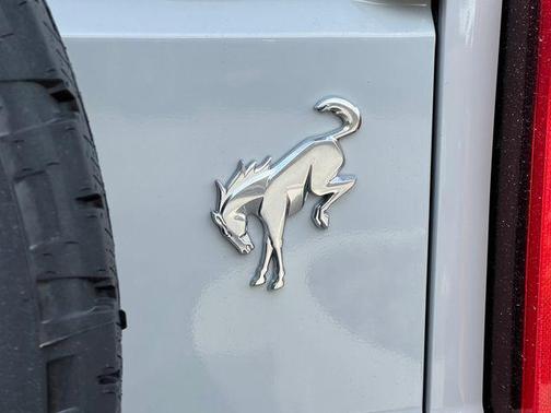 Avalanche Gray 2026 Ford Bronco Big Bend