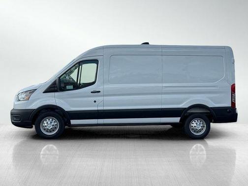 2026 Ford Transit-250 148 WB Medium Roof Cargo