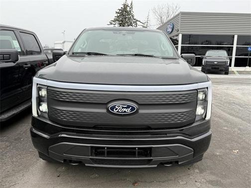 2025 Ford F-150 Lightning XLT