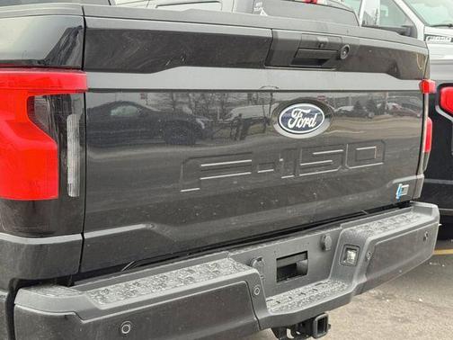 2025 Ford F-150 Lightning XLT