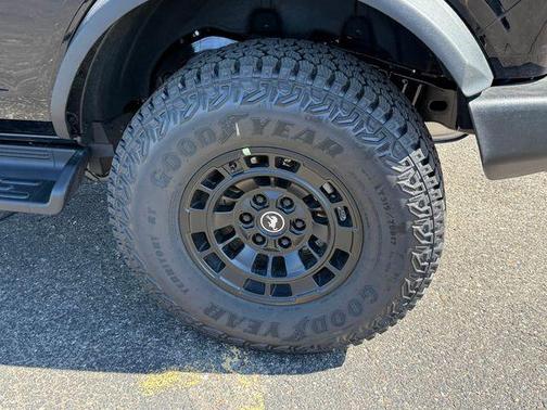 Shadow Black 2026 Ford Bronco Big Bend