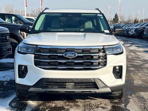 2026 Ford Explorer Active w/100A Pkg