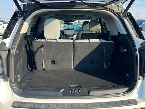 2026 Ford Explorer Active w/100A Pkg