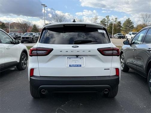 2026 Ford Escape ST-Line Select
