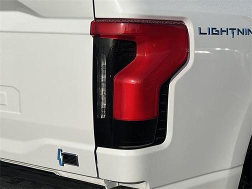 2025 Ford F-150 Lightning XLT