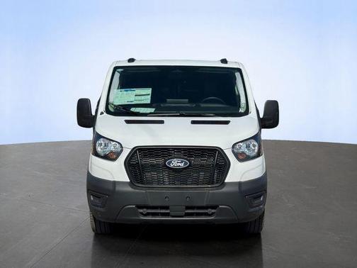 Oxford White 2026 Ford Transit-250 Base