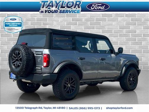 2023 Ford Bronco Base