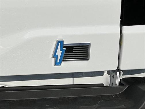 2025 Ford F-150 Lightning XLT