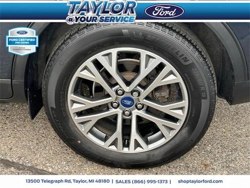 2022 Ford Escape SEL