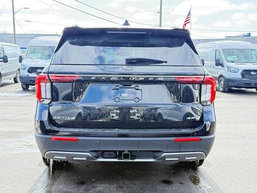 Agate Black Metallic 2026 Ford Explorer Active