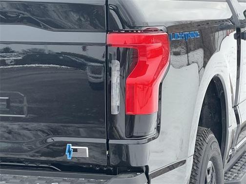 2025 Ford F-150 Lightning XLT