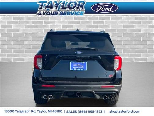 2022 Ford Explorer ST