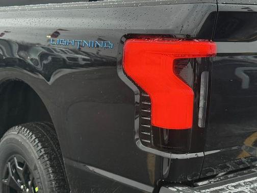 2025 Ford F-150 Lightning XLT