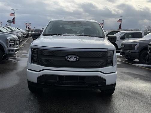 2025 Ford F-150 Lightning XLT