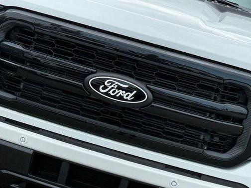 Star White 2026 Ford F-150 Lariat
