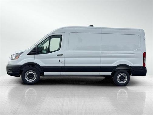2026 Ford Transit-250 148 WB Medium Roof Cargo