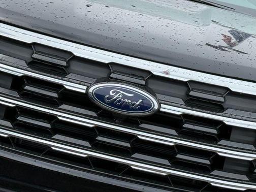 Agate Black Metallic 2026 Ford Explorer Active