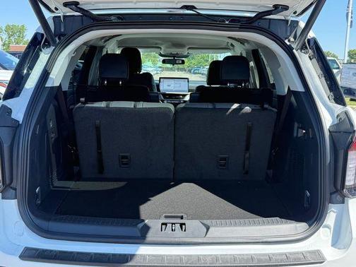 Star White 2026 Ford Explorer Active