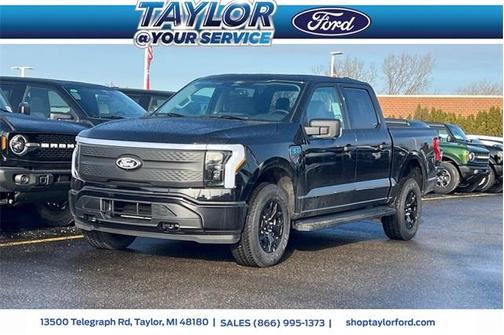 2025 Ford F-150 Lightning XLT