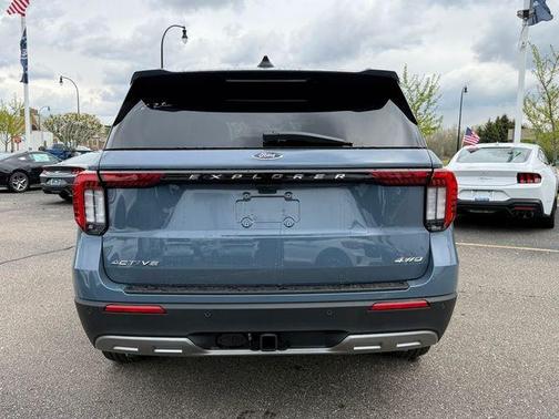 Vapor Blue Metallic 2026 Ford Explorer Active