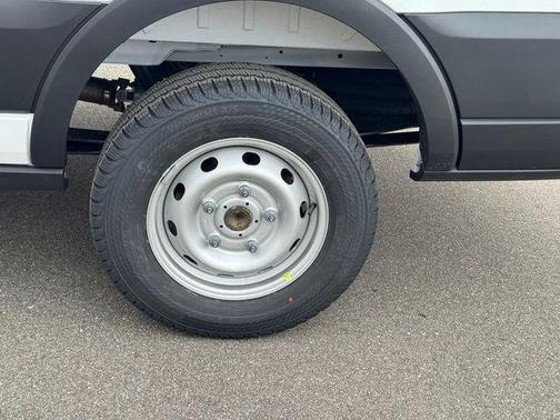 Oxford White 2026 Ford Transit-250 Base