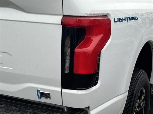 2025 Ford F-150 Lightning XLT