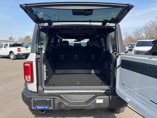 Avalanche Gray 2026 Ford Bronco Big Bend