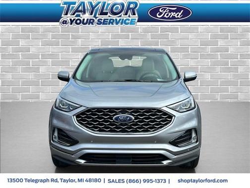 2022 Ford Edge Titanium