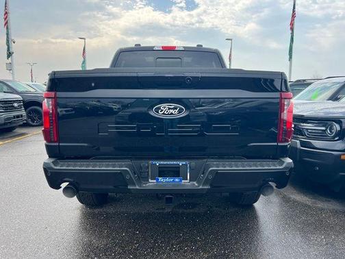 Agate Black Metallic 2026 Ford F-150 XLT