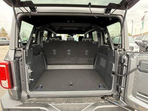Carbonized Gray Metallic 2026 Ford Bronco Big Bend