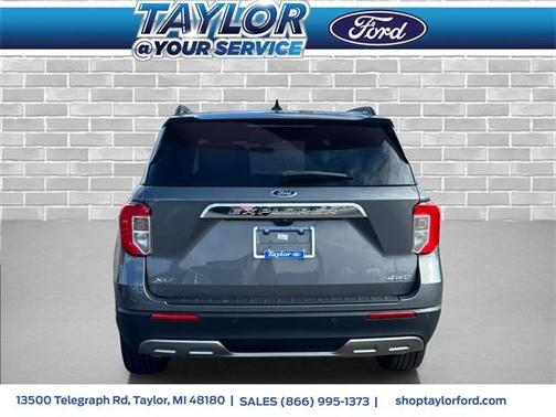 2023 Ford Explorer XLT