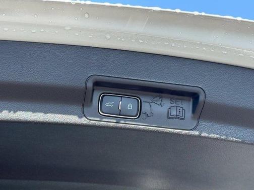 Avalanche Gray 2027 Ford Explorer ST