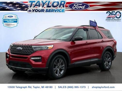 Rapid Red Metallic Tinted Clearcoat 2023 Ford Explorer XLT