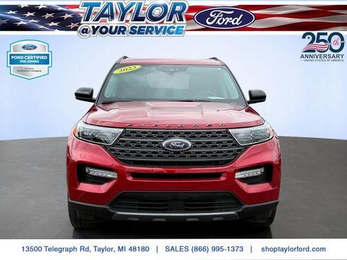 Rapid Red Metallic Tinted Clearcoat 2023 Ford Explorer XLT