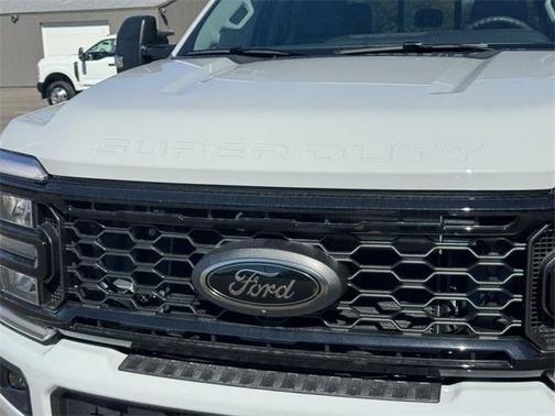 2026 Ford F-350 XLT