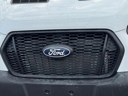 2026 Ford Transit-250 148 WB Medium Roof Cargo