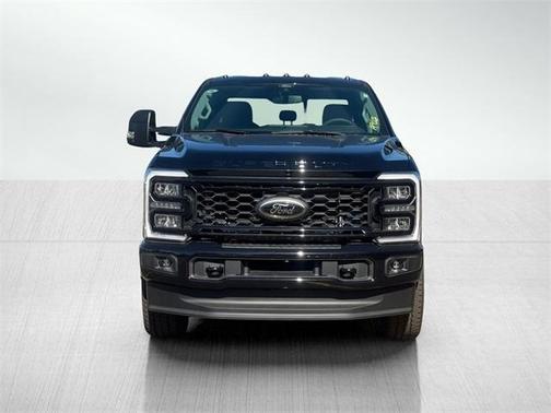 2026 Ford F-350 XLT