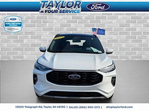 Star White 2023 Ford Escape ST-Line Elite